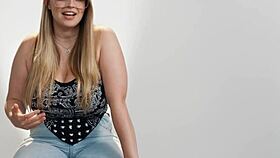 Up Close - How Women Orgasm with Huge Natural Tits