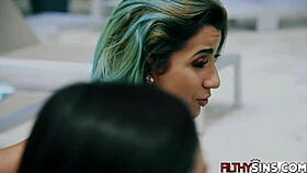 stepsisters xxlayna marie and roxie sinner enjoying each others holes in sixty nine