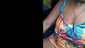 my wife flashing her pussy on the street, grazy sapeca