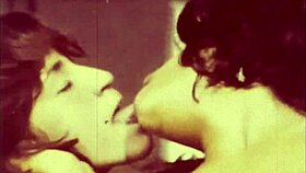 hey, check out this wonderful world of vintage threesomes with hairy beavers 😍