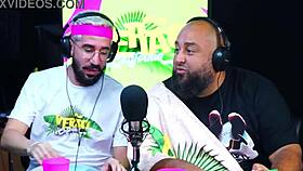 Showing my ass in summer california amateur gay scene