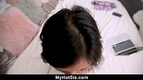 my stepsister does cam shows to please her online fans on myhotsis.