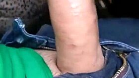 Me hace venir en publico