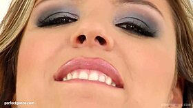 Peaches Masturbates Solo Gonzo Style