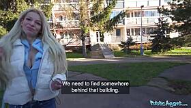 هاي، تريد رؤية هذه الميلف الألمانية الشقراء تأخذ كريبي زب كبير علناً؟