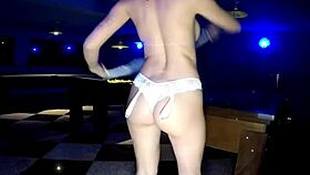 Pernocas shows off big tits intensely