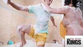 Filthytaboo - Mec, je viens de percer le cul de ma belle-mère aux grosses fesses en missionnaire