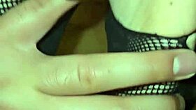 mature housewife has a juicy ass and juicy pussy