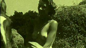 わー！美女と野獣のレトロバック？