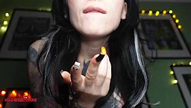 Lou Nesbit Lia Louise Fucks Guy With Strapon In Femdom