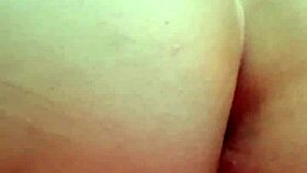 Playing around with a pen in my ass feels weird but fun