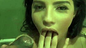 Conheci Essa Puta Em Um Baile Funk Levei Pra Casa E Meti A Rola