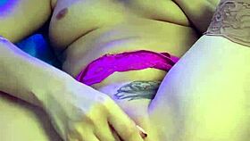 i love nicole aria's anal poundin' and deepthroat.