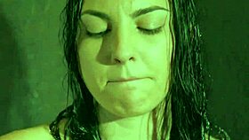 Йо, моя сводная сестра жаждет хуя и ее оттрахал ББК... нереально! 😍