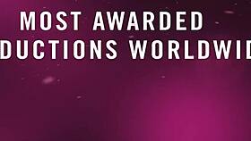 Dört kişilik seks 2 ateşli genç esmerle, oral köpek pozisyonu orgi grup cowgirl kaşık pozisyonu sürme dar am yalama