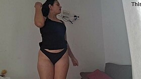 Indian 18-year babe showin pussy n big ass, damn