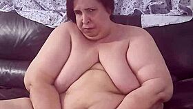 coolmarina, show that hairy pussy!