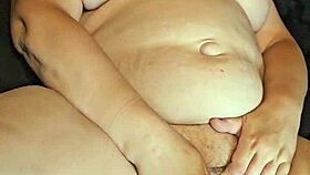 preggo milf so horny to beat off with huge dildo