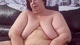 coolmarina, show that hairy pussy!