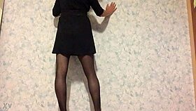 i'm watching this shemale dance in stockings and it's so hot