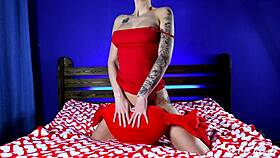 valentines day, sexy supergirl sucks and fucks big cock with tattoos 😘