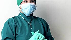 i love latex gloves on nurse in hospital