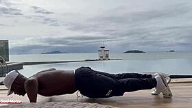 novinha gostosa mamando o pirocudo ate ficar molhadinha e pedir leite