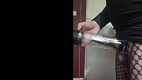 i'm a bisexual crossdresser pumping to get bigger