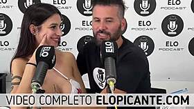 Mielcita Muestra Las Tetas En El Cuarto Picante