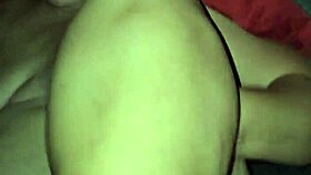 Pregnant milf gets creampied