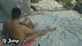 Fudendo uma casada na praia de abricó