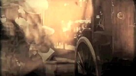 omg, vintage granny showing her fanny 😍