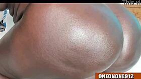 She claps her big ass during anal sex with amateurs