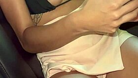 Grabo A Mi Amiga Mientras Hace Webcam En Su Coche