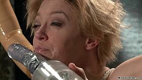 i fucked the busty milf gimp in bondage with monster cock and squirting, it was so painfull and submissive 😩