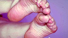 Sylvia Shows Off Nude Legs and Perfect Toes.