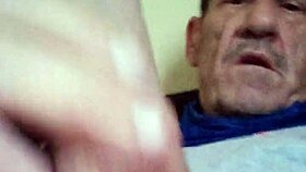 Daddy Expresses Love To Family Members