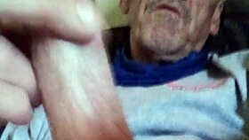 Daddy Expresses Love To Family Members