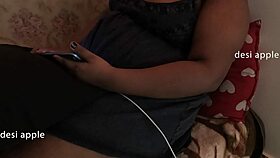 Desi India it girl with big tits!