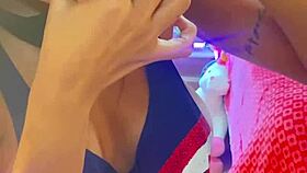 I love being active in bed, crazy to suck neighbor's pussy! 😈