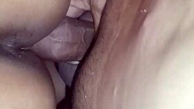 La vecina sabrosa gets fucked hard with cum in her pussy 😈
