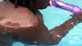 fuck myself good in pool nookiescookies