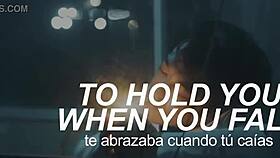 Joji performs slow dancing in the dark with Spanish subtitles