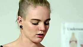 I’m totally shocked, this peculiar bimbo takes a huge sperm load on her face, swallowing every drop of jizz.