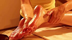 Hymen pussy of smesharik gets lesbian massaged first time