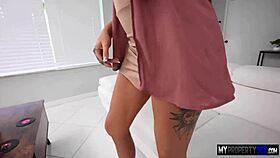 chloe temple stays firm on price with her wet pussy ready