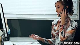 Guru Lesbian Christy Love Goda Murid Codey Steele untuk Ngentot