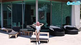 Does Blonde Big Tits MILF Caitlin Bell Get Her Pussy Wet With Huge Dildo?