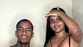 fingia ser gay para comer a amiga gostosa completo no red e no cher e no cher 😜