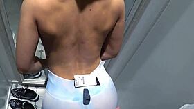 Amateurs share blowjob and sex in public fitting room